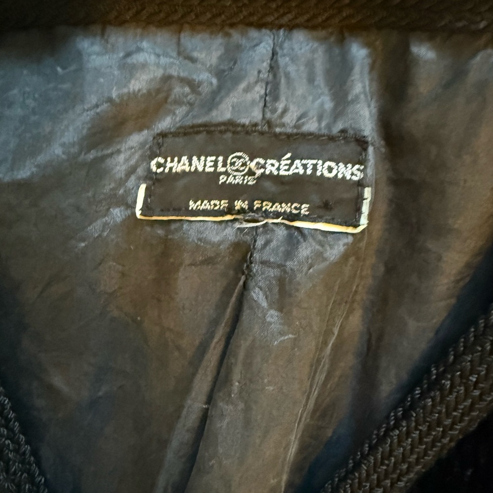 CHANEL Black Textured Blazer - Picture 13 of 15
